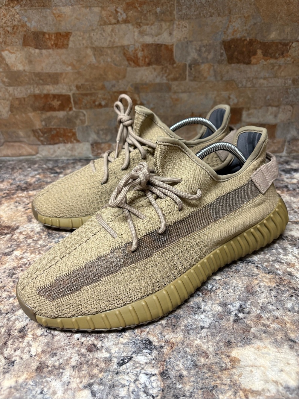 adidas X Yeezy Boost 350 V2 Earth Brown (FX9033) Size 10.5